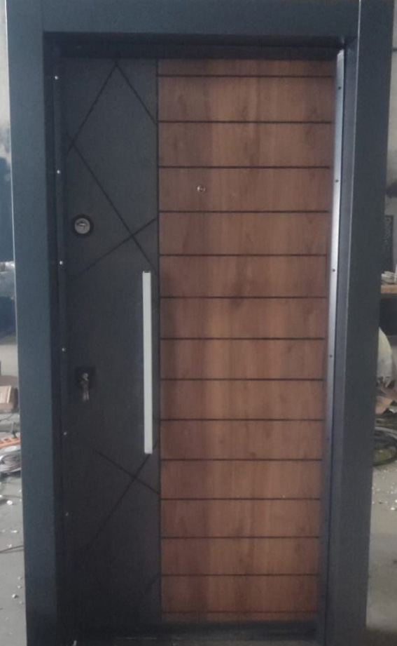 TD2117 Çelik Kapı